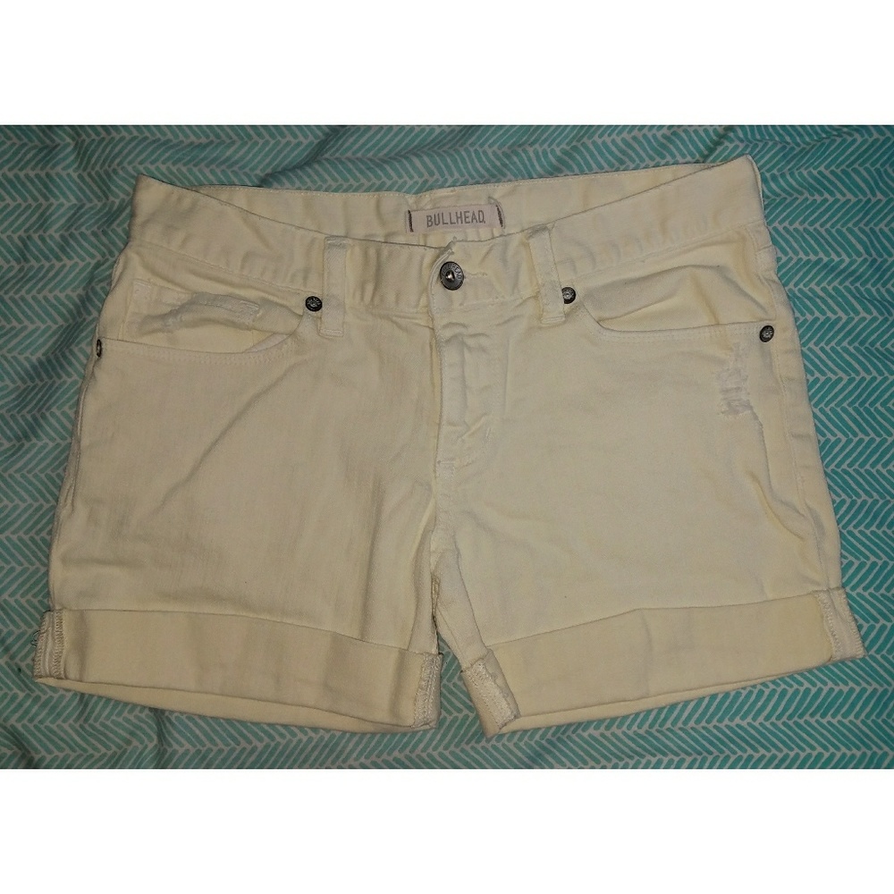 Bullhead yellow denim shorts